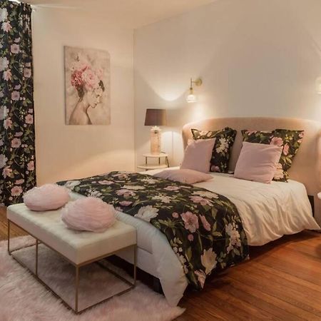 Chez La Tante Louise - Appartement Prive De Charme Passenans Exteriör bild